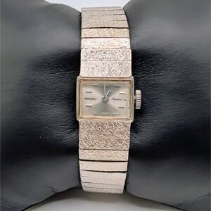 Vintage Seiko Rainbow Ladies Mechanical Watch 1104-3190 WGP Stelux Bracelet